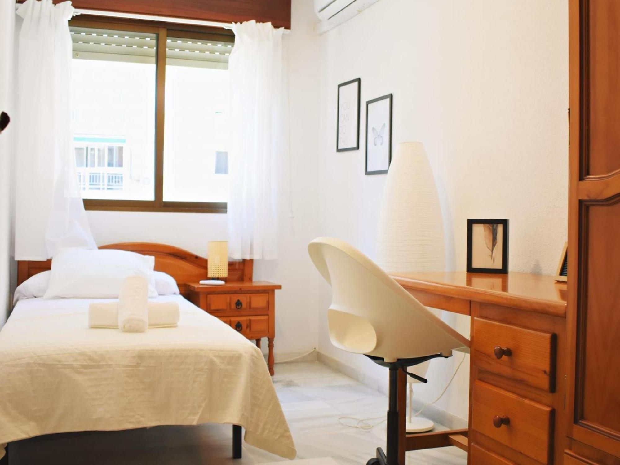 Amplio Y Luminoso Apartamento Cerca Del Centro Y La Playa Con Piscina Y Parking Privado Màlaga Exteriér fotografie