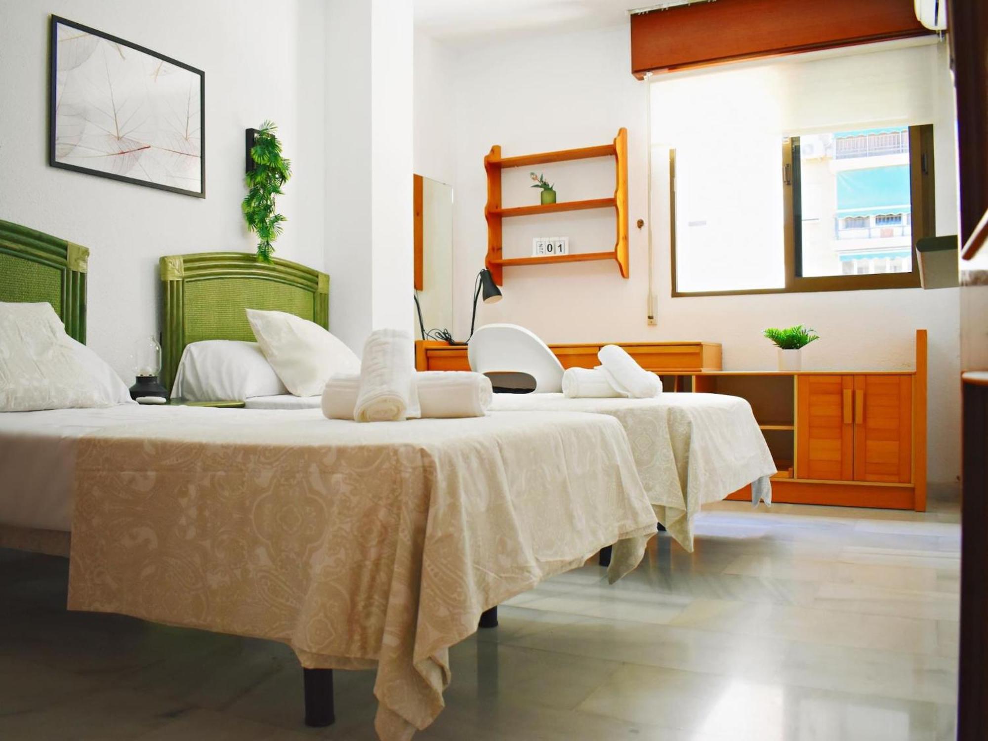 Amplio Y Luminoso Apartamento Cerca Del Centro Y La Playa Con Piscina Y Parking Privado Màlaga Exteriér fotografie